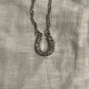 Brand new horseshoe necklace